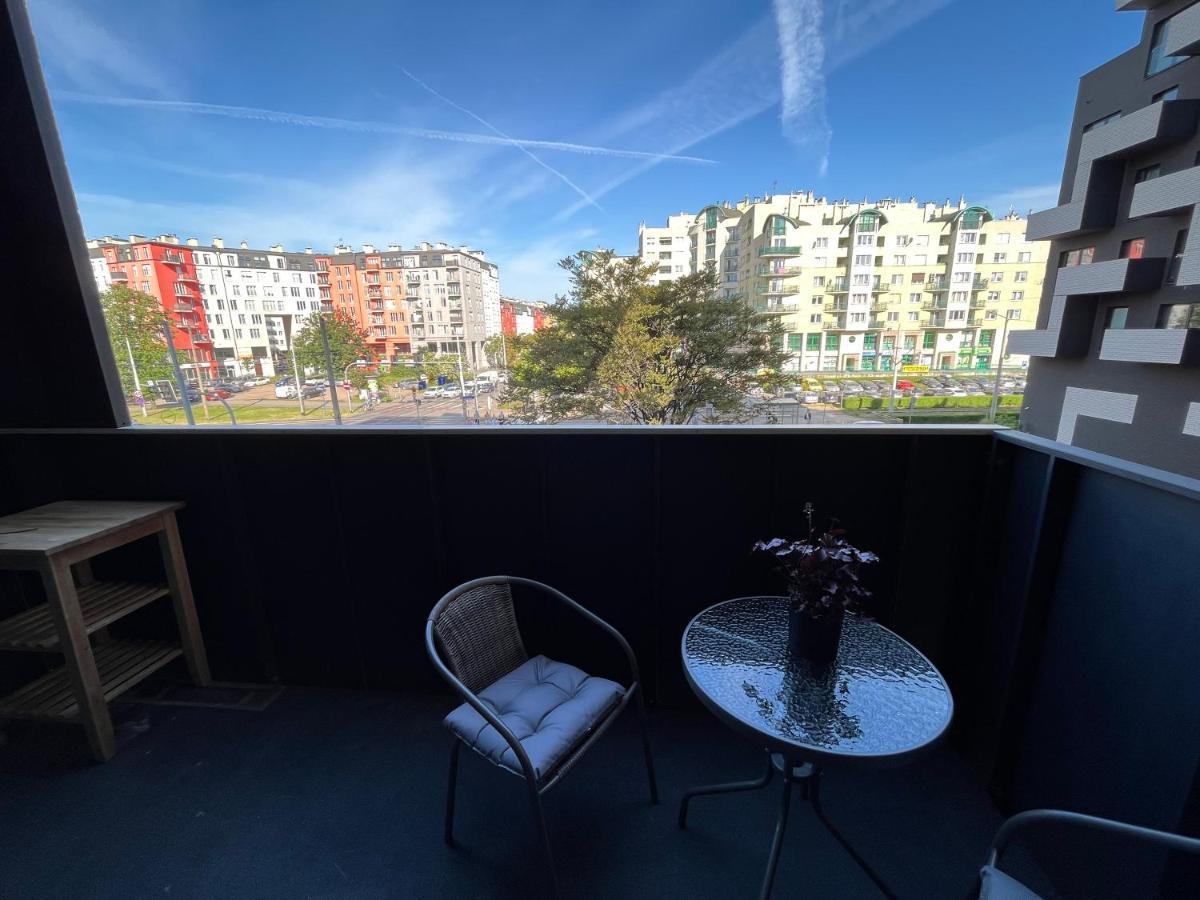 Komfort W Centrum Parking Wroclaw Ngoại thất bức ảnh