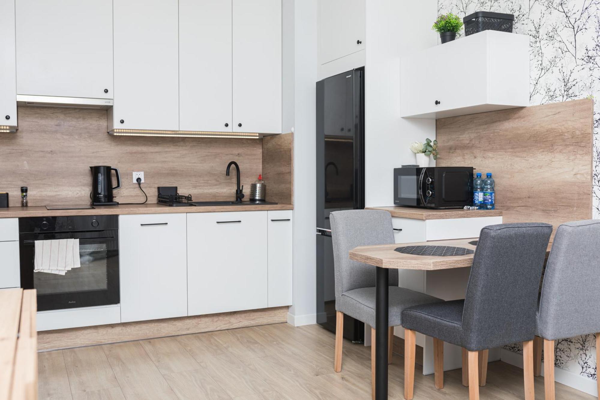 Komfort W Centrum Parking Wroclaw Ngoại thất bức ảnh