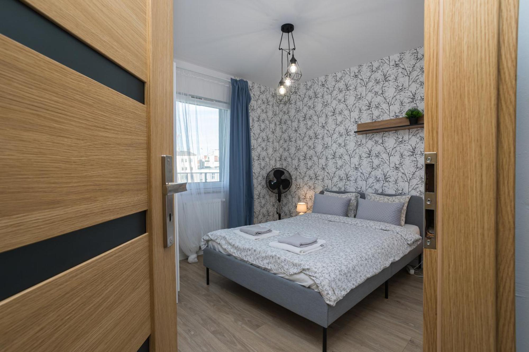 Komfort W Centrum Parking Wroclaw Ngoại thất bức ảnh
