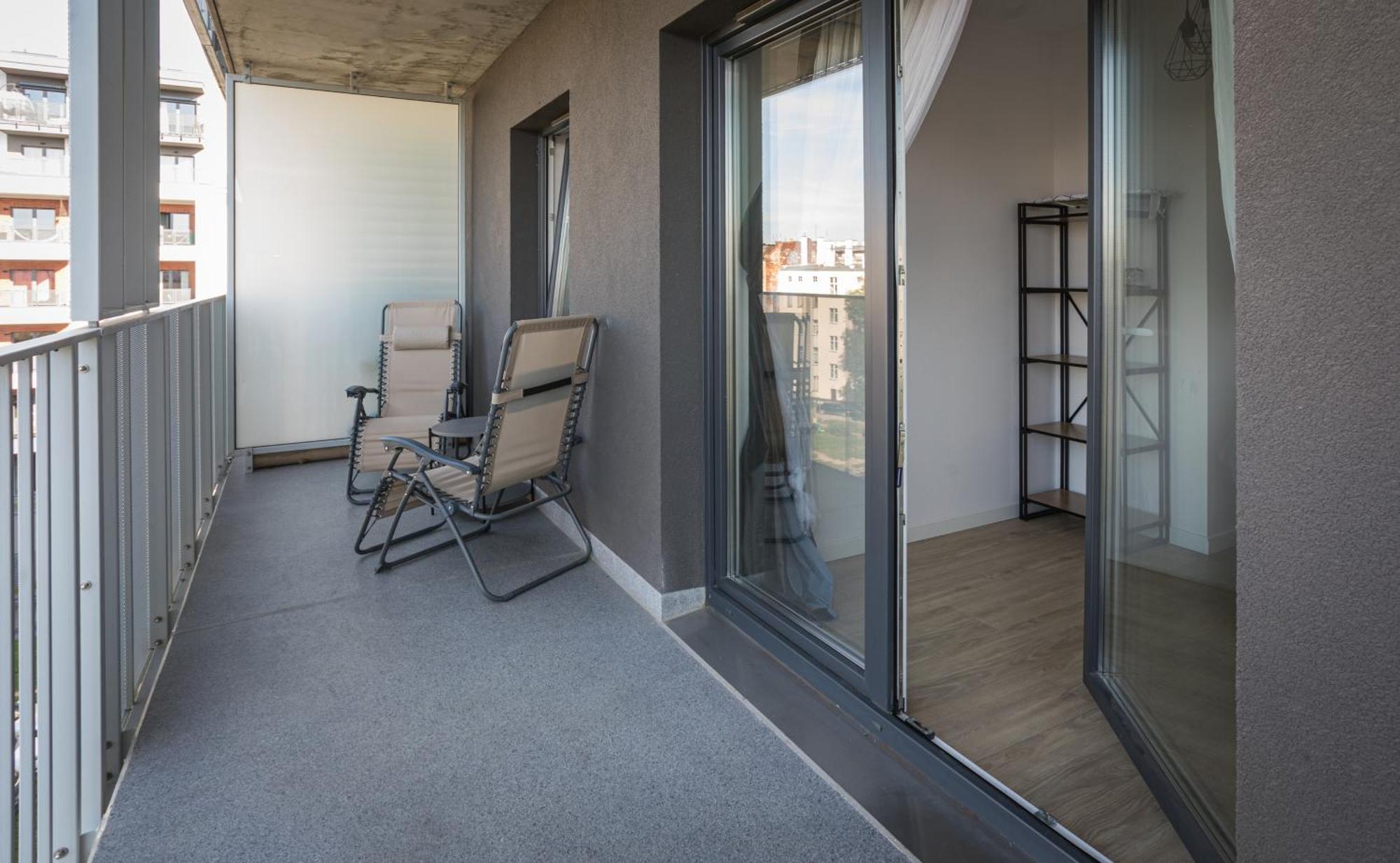 Komfort W Centrum Parking Wroclaw Ngoại thất bức ảnh