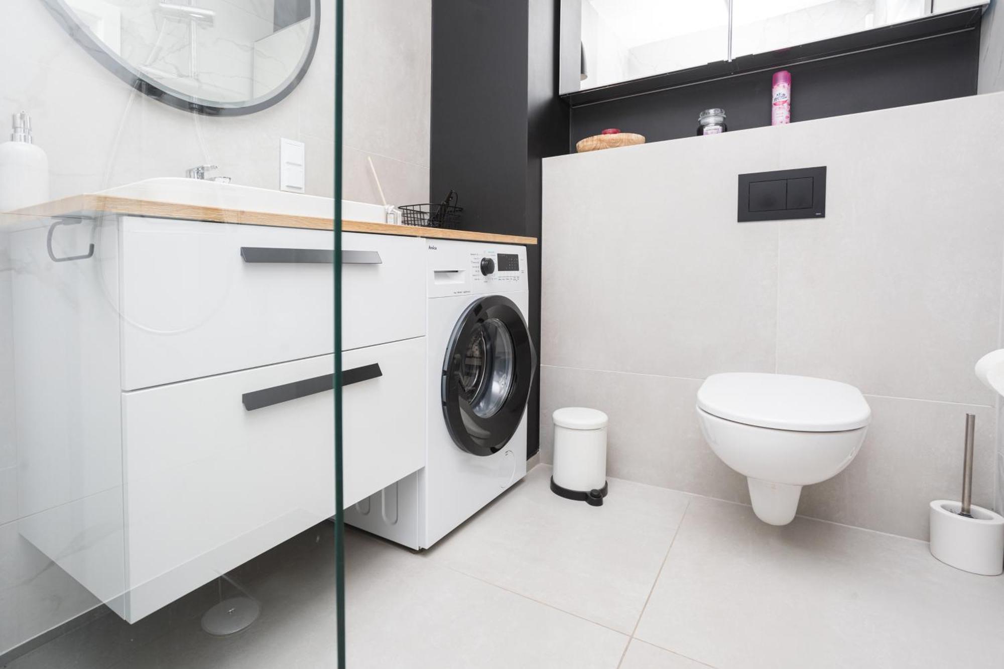 Komfort W Centrum Parking Wroclaw Ngoại thất bức ảnh